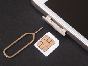 法人格安SIMのM2M通信に対応している会社はどこですか？