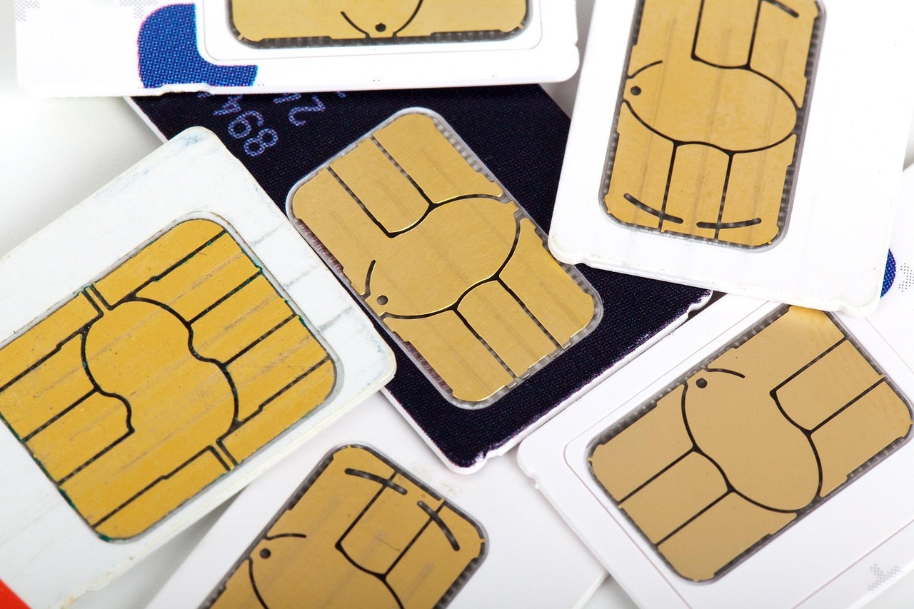 法人格安SIMを使ったコスト削減の方法と成功事例は？