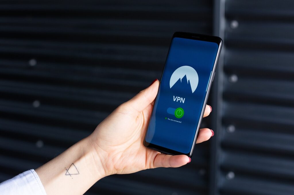法人が利用する際の格安SIMとVPN接続のメリットは？